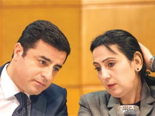 Kürt halkı HDP’ye isyan bayrağı açtı