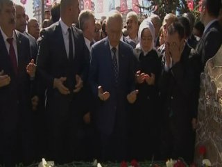 Alparslan Türkeş mezarı başında anıldı