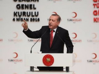 'Kalp krizi geçirdi' diyorlar, dimdik ayaktayım