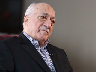 FETÖ’den yine bel altı manşeti