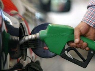 Benzine 3 kuruş indirim geldi