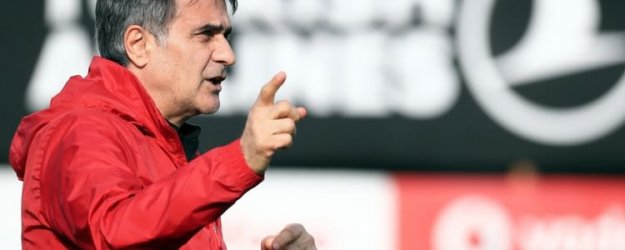 Şenol Güneş yine kadroya almadı
