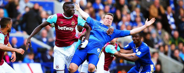 Lider Leicester City, West Ham'a takıldı