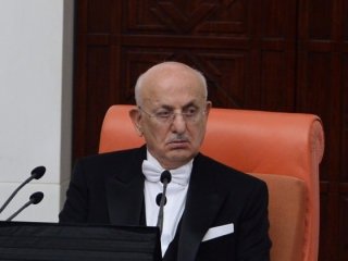 'Laiklik yeni anayasada olmamalı'