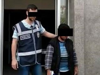 İki günde iki cami soymuş