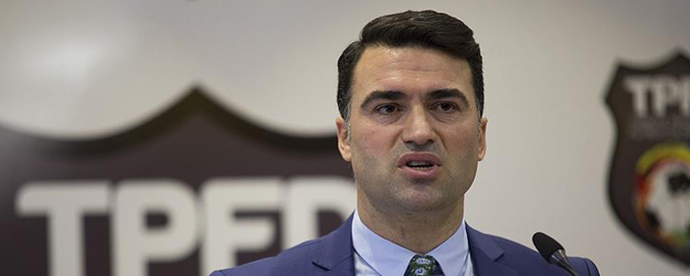 Hakan Ünsal TRT'den ayrıldı!