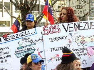 Komünist Venezuela'da iş günü 2'ye düştü