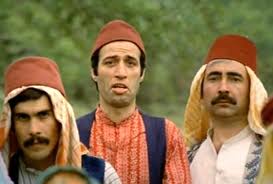 Azerbaycan'da meclis gündemi Kemal Sunal