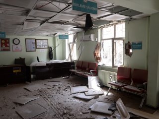 Hainler 30 milyon harcanan hastaneyi talan etti