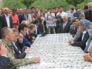Vali'den Jirki Aşireti Liderine ziyaret!