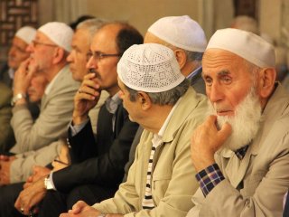 Tüm yurtta 'Miraç Kandili' coşkusu