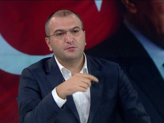 Cem Küçük sorumluyu buldu!