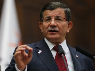 Davutoğlu Bosna'da camii açılışında konuştu