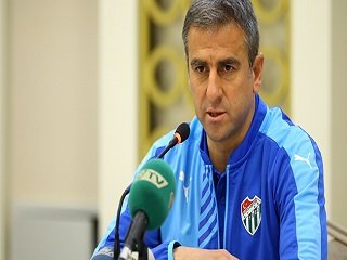 Bursaspor Hamzaoğlu ile 2 yıllık sözleşme yeniledi