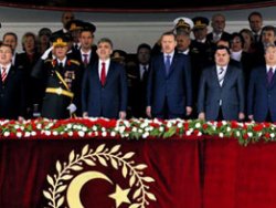 Devlet protokolüne reis ayarı