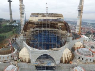 Çamlıca Camii medya patronunun gözüne battı