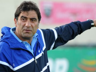 Ünal Karaman'dan 'Ölürüm Türkiyem' şarkısı