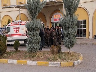 Mardin'de askeri araca bombalı saldırı!