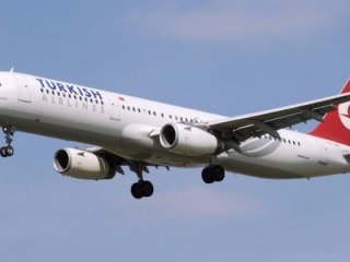 Mehmet Şimşek'in uçağı zorunlu iniş yaptı