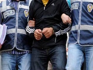 İzmir'de dolandırıcılık operasyonu: 56 gözaltı