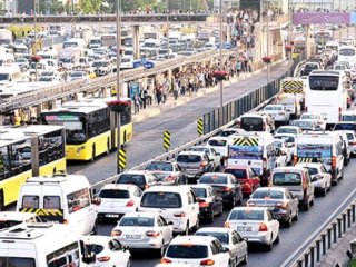 Sümeyye Erdoğan'ın düğünü yolları kapattırdı