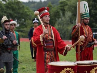 13 farklı millet mehter takımında