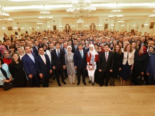 Davutoğlu çalışma ekibine veda etti