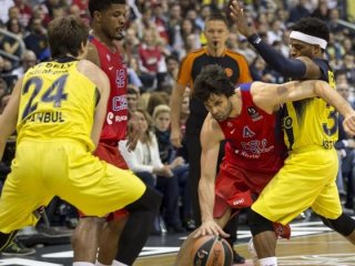 Fenerbahçe uzatmalarda yıkıldı!