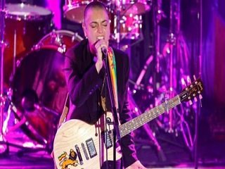 Polis her yerde onu arıyor!