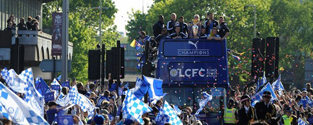 Leicester City şampiyonluğunu kutladı