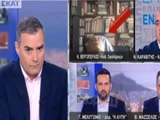 Yunanistan ekonomisi profesörün uykusunu getirdi!