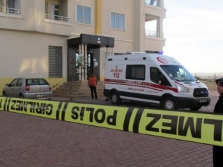 Anne-oğul ensesinden vurulmuş halde bulundu