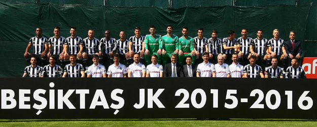 İşte Beşiktaş'ın şampiyonluk posterleri
