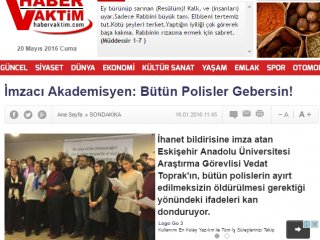 Hain akademisyen memurluktan atıldı