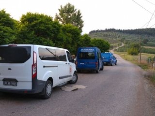 Eski vekilin eski eşini öldürdü!