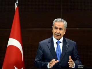 Arınç kongreye neden gel(e)medi?