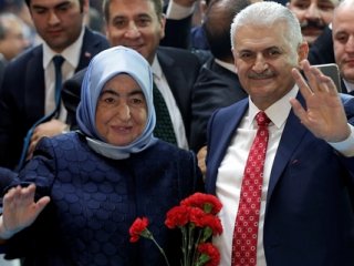 Yıldırım'ın eşine yapılan yorumlara sert tepki