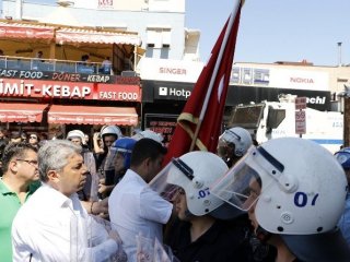 Polisin bayrak hassasiyeti