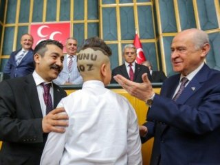 MHP'de ilginç anlar!