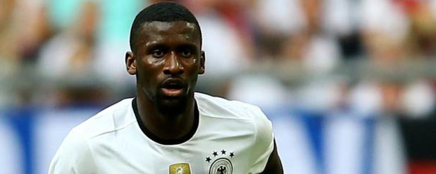 Almanya'da Rüdiger'in yerine kim kadroya alındı?