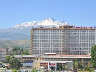 Erciyes Üniversitesi'nde röntgen teknisyenleri kanser mi oldu?