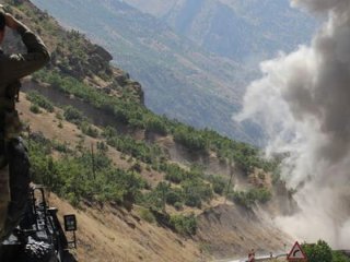 Bombacı hain PKK'lı parçalara ayrıldı