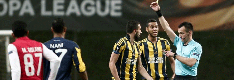 F.Bahçe'yi yakan hakeme büyük şok!
