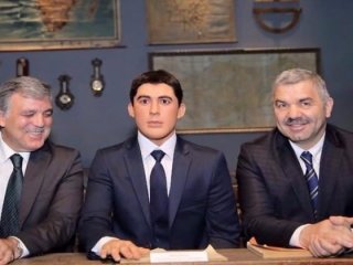 Abdullah Gül'ün yanındaki kim?