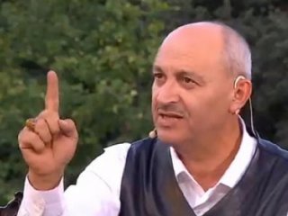 TRT'ye “Namaz kılmayan hayvandır” cezası!