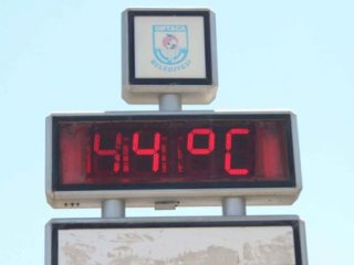 Cadde ve sokaklar boşaldı!