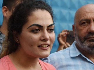 ‘Soyadımı değiştireceğim'