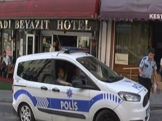 Bıçakla dehşet saçtı