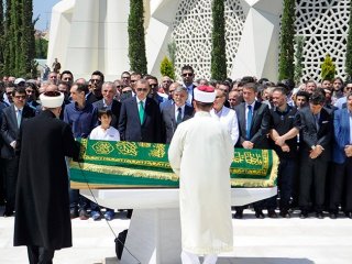 Karaalioğlu’na vefa…