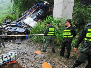 Çin'de 30 kişi yanan otobüste can verdi!